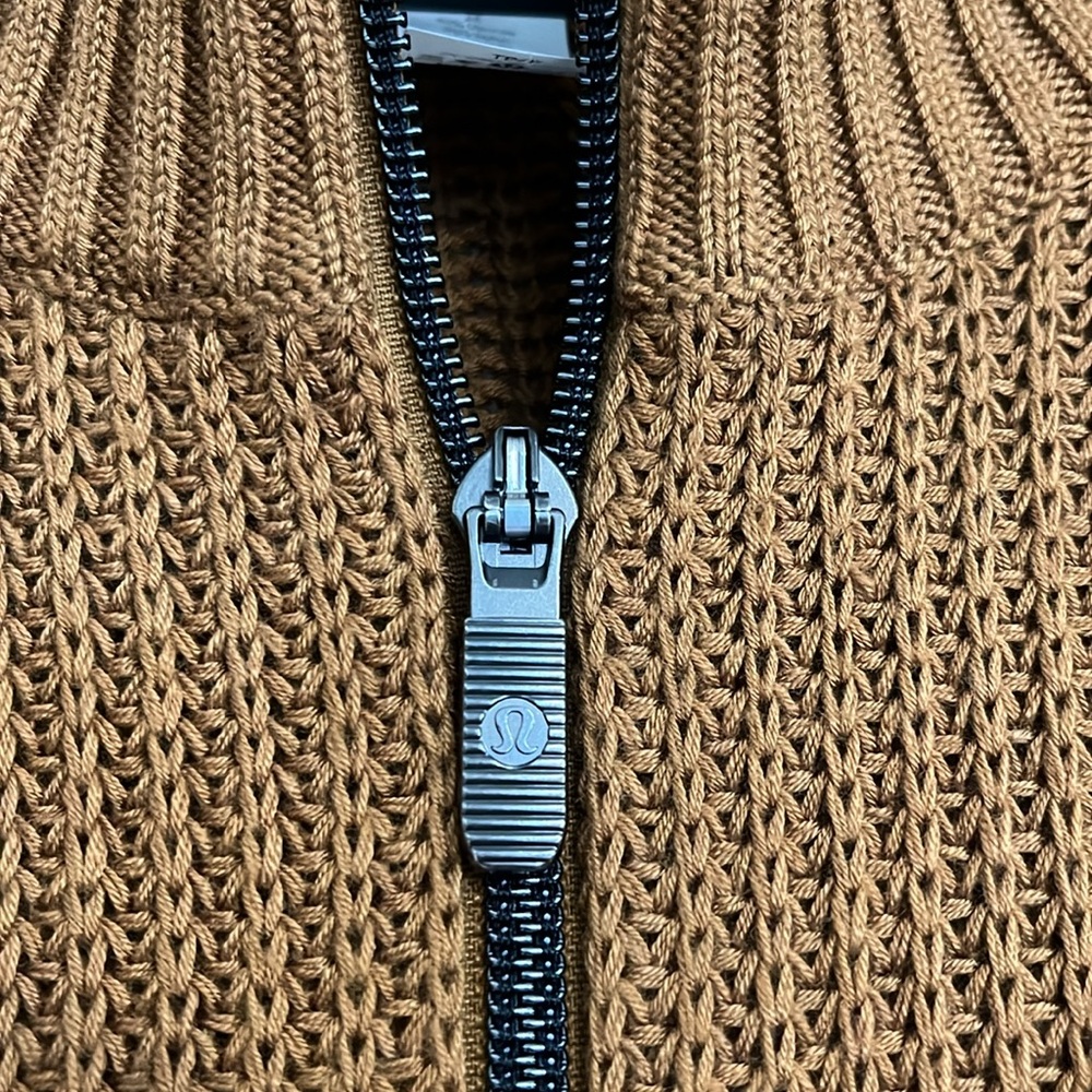 Lululemon Softer Still Wrap in Spiced Bronze - Picture 8 of 14